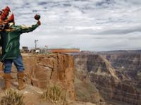 Aventure sur le plateau ouest du Grand Canyon au départ de Sedona: vol en hélicoptère et déjeuner