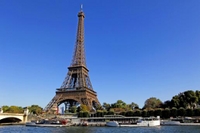 Croisière sur la Seine : croisière touristique avec option apéritif ou collation