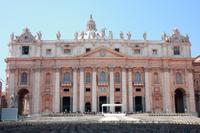 Skip the Line: St Peter's Basilica Walking Tour Including Views from the Top of the Dome