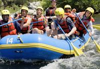 Excursión de rafting en aguas bravas desde San Martín de los Andes en Rio Chimehuin Excursión de rafting en aguas bravas desde San Martín de los Andes en Rio Chimehuin