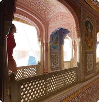 3-Day Private Samode Tour from Delhi with Stay at Samode Palace Hotel 