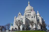 Small-Group Montmartre Walking Tour: Fine Wines and Famous Artists