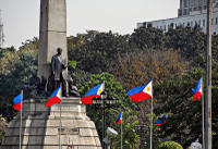 Manila Old and New: Sightseeing Tour Including Intramuros and Fort Santiago