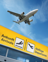 Transfert privé aller-retour vers l'DEPUIS et aéroport de Cracovie