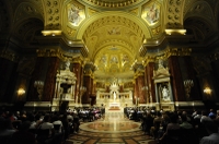 Concert d'orgue Dans la basilique Saint-Étienne avec option de dîner-croisière sur le Danube
