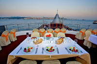 Istanbul Bosphorus Cruise with Dinner and Belly-Dancing Show