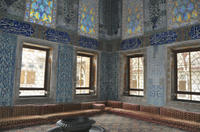 Skip the Line: Topkapi Palace Including Süleymaniye Mosque and Ceramics Workshop in Istanbul