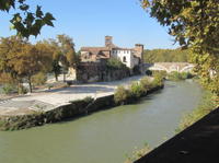 Rome Walking Tour of Tiber Island and Basilica di San Nicola in Carcere