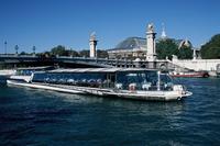 Bateaux Parisiens Seine River Cruise with Lunch and Live Music