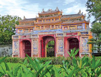 4-Day Hue to Hoi An Adventure Tour: Imperial Palace, River Cruise, Cooking Class and Bike Ride