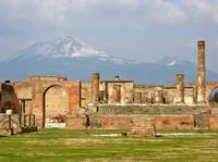 Pompeii and Naples City Tour