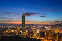 Taipei Layover Tour: Private City Sightseeing with Round-Trip Airport Transport