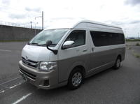 Transfert Tokyo privé entre l'aéroport international de Narita et Haneda Airport avec anglophone adjoint