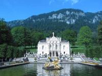 Bavaria Highlights Tour from Fuessen: Neuschwanstein, Linderhof, Oberammergau and Hohenschwangau