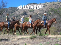 Promenade à cheval à Los Angeles Hollywood Jusqu'au panneau