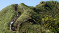 Small Group Hiking Day Tour On Qixing Mountain from Taipei