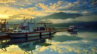 Sun Moon Lake 1-Day Leisure Tour from Taipei