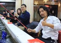 Taipei Like a Local: Indoor Shrimp Fishing and Karaoke