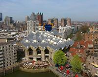 Visite privée: Visite à pied de Rotterdam with Croisière dans le port de