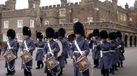 Best of Royal London Tour Including Tower of London with Small-Group Windsor Castle Tour by Train