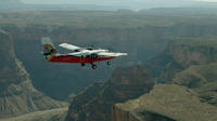Tour por cielo y tierra en el borde sur del Gran Cañón desde Las Vegas Tour por cielo y tierra en el borde sur del Gran Cañón desde Las Vegas