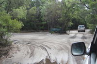 2-Day Île Fraser 4WD Tag-Along Camping Tour de Hervey Bay