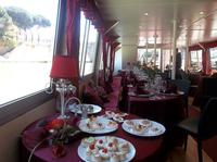 Croisière nocturne sur le Tibre à Rome with dîner