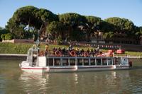 Rome Tiber River Cruise with Aperitivo