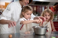 Cours de cuisine en famille à l'Atelier des Chefs à Paris
