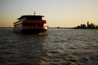 Garonne River Cruise Including Dinner from Bordeaux