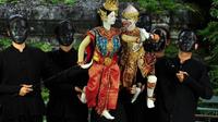 Shore Excursion: Bangkok Highlights Tour with Thai Puppet Performance from Laem Chabang