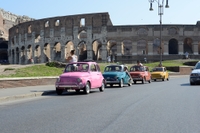 Excursão com condução própria em Fiat 500 Vintage por Roma Excursão com condução própria em Fiat 500 Vintage por Roma
