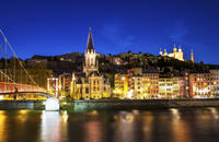 Lyon by Night: Electric Bike Tour with Food Tasting