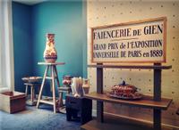 Gien Ceramic-Painting Workshop in Paris