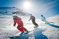 Ski or Snowboard Rental Package from Interlaken