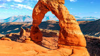 Arches National Park Flight and Ground Tour 