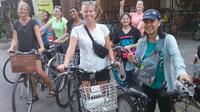 Half-Day Hidden Chiang Mai Food and Bike tour