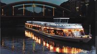 Berlin Sightseeing Dinner Cruise Including a 3-Course Meal and Drinks