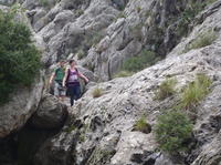 Recorrido de senderismo para grupos pequeños por Torrent de Pareis en Mallorca