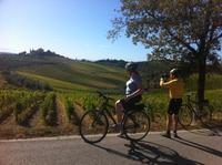 Paseo en bicicleta por la Toscana y Monte Senario, con recogida en Florencia y almuerzo Paseo en bicicleta por la Toscana y Monte Senario, con recogida en Florencia y almuerzo