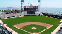 Double-tête: San Francisco Hop on Hop off Bus et AT & T Ballpark combo