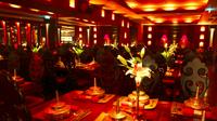 Peking: Luxus-Abendessen im Lost Heaven, VIP-Platz für die Akrobatikshow und Besuch Houhais Peking: Luxus-Abendessen im Lost Heaven, VIP-Platz für die Akrobatikshow und Besuch Houhais