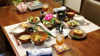 Expérience des plats cuisinés maison japonaise à une maison locale et Supermarché à Tokyo