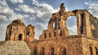 Full-Day Tour privé des trésors cachés de Delhi, y compris le Old Fort, Feroz Shah Kotla et le Tombeau de Safdarjung