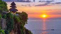 Private Tour: halbtägige Sonnenuntergangstour zum Uluwatu-Tempel mit Besuch von Jimbaran Bay Private Tour: halbtägige Sonnenuntergangstour zum Uluwatu-Tempel mit Besuch von Jimbaran Bay