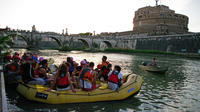 Recorrido turístico en el Tíber en Roma con divertido paseo en barcos ecológicos en el centro de la ciudad Recorrido turístico en el Tíber en Roma con divertido paseo en barcos ecológicos en el centro de la ciudad