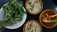 Repas authentique et cours de cuisine dans une maison traditionnelle en teck de Chiang Mai