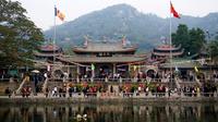 Private Day Tour of Relaxed Xiamen City: Amoy Circular Road, Gulangyu Island, and South Putuo Temple