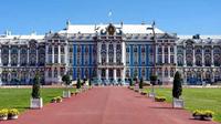 Omvisning i Katarina-palasset og parken i Tsarskoje Selo i St Petersburg Omvisning i Katarina-palasset og parken i Tsarskoje Selo i St Petersburg