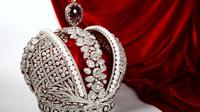 Privat tur i Diamantrommet i Eremitasjen med kurator fra Eremitasjen, inkludert adgang til museet hele dagen Privat tur i Diamantrommet i Eremitasjen med kurator fra Eremitasjen, inkludert adgang til museet hele dagen